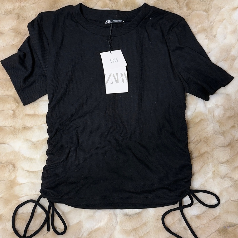 Zara Black Short Sleeve Ruched Tee